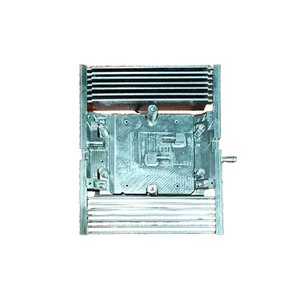 HUXR0832