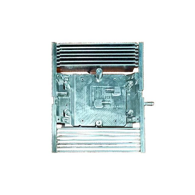 HUXR0832